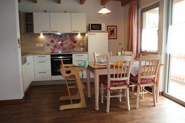 Ferienhaus 1 mit Balkon
