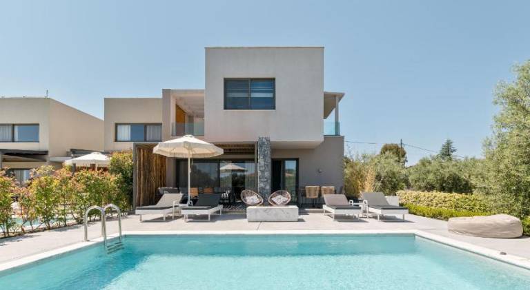 Dionisos Luxury Villas in Sithonia