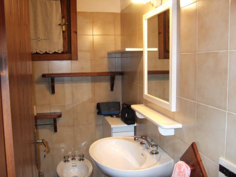 Holiday apartment with yard & private pool — photo 5