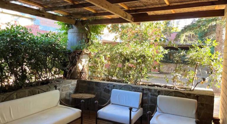 Fully equipped wonderful vacation home with terrace & yard | Pets are welcome — photo 3
