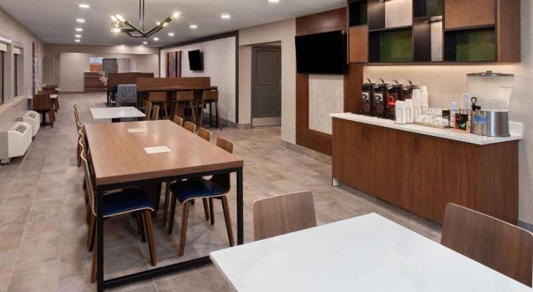 La Quinta Inn by Wyndham Wausau — photo 5