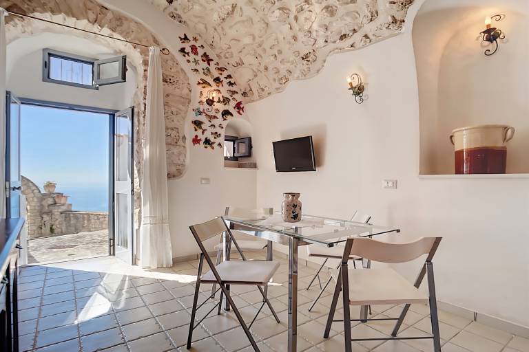Studio 'Al Torrione 2' with Sea View and Air Conditioning — photo 2