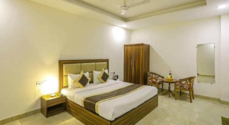 Capital O 80953 White House BNB