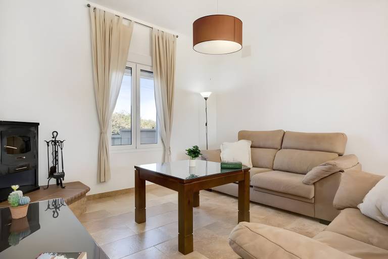 Villa with barbecue, yard & fast internet — photo 4
