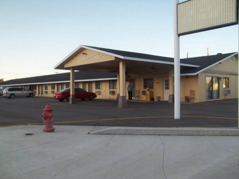 Economy Inn McCook in McCook, NE