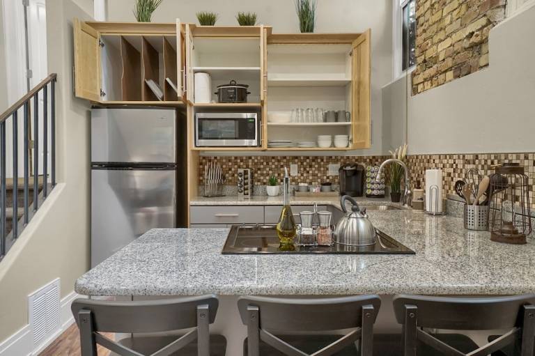 Apartment  Provo