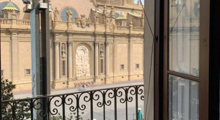 VTZ El Balcon a la Basilica V - vistas inmejorables a la Basilica del Pilar! in Zaragoza