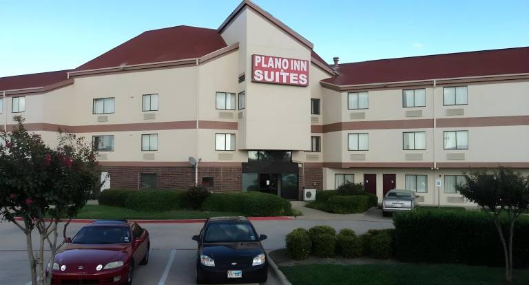 Plano Inn & Suites in Plano, TX