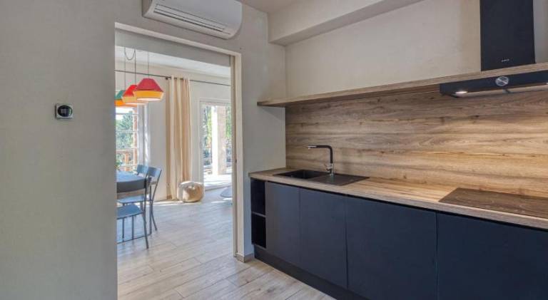 Beautiful serviced apartment with sauna, pool & terrace | Dogs allowed — photo 5