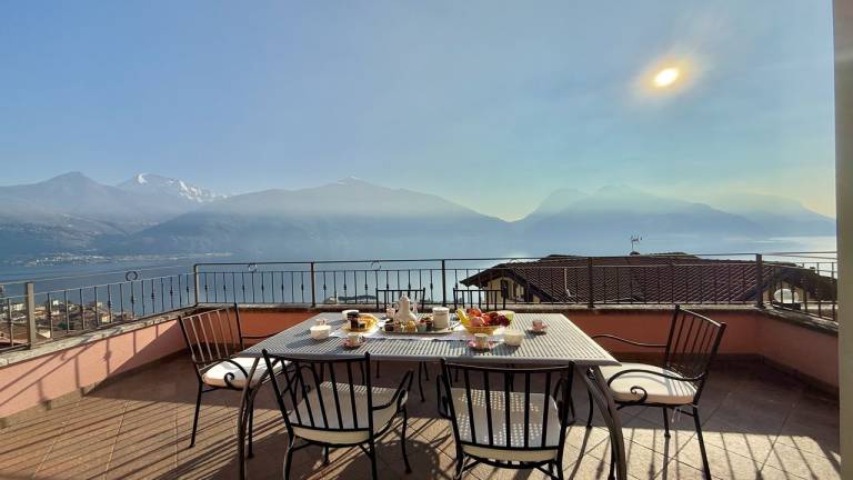 Ferienwohnung in Santa Maria Rezzonico für max. 4 Personen Ferienwohnung in Santa Maria Rezzonico für max. 4 Personen