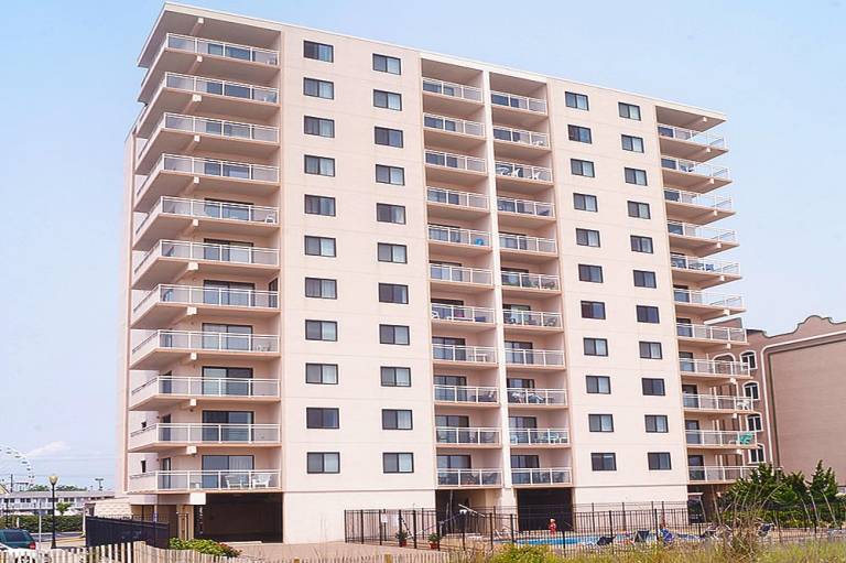 Towers 401