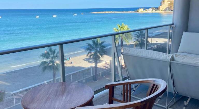 Apartment with terrace & private pool in Murcia