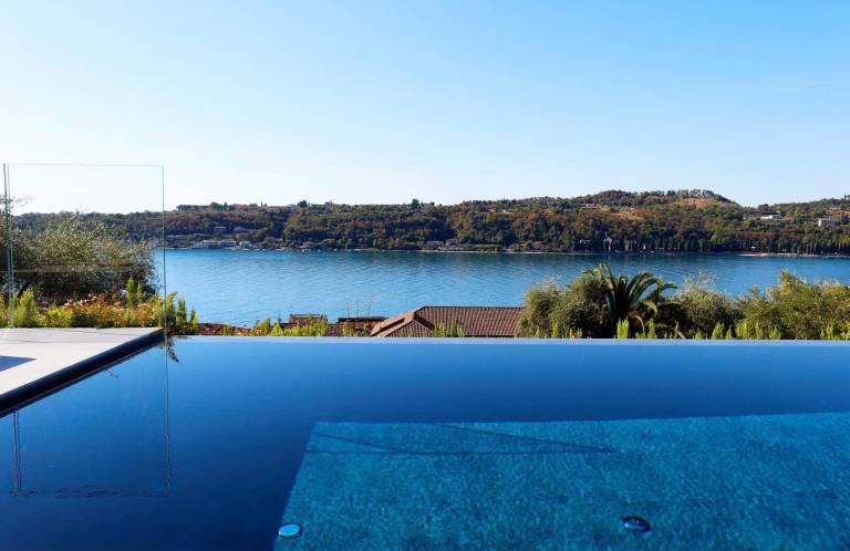 Villa Acquariva Heated Private Pool, Lake View, Wi-Fi, Air Conditioning — photo 4