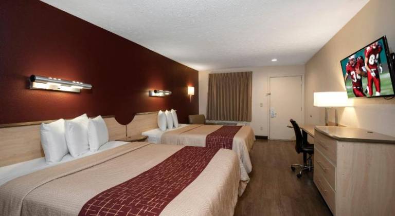 Red Roof Inn Indianapolis - Greenwood — photo 4