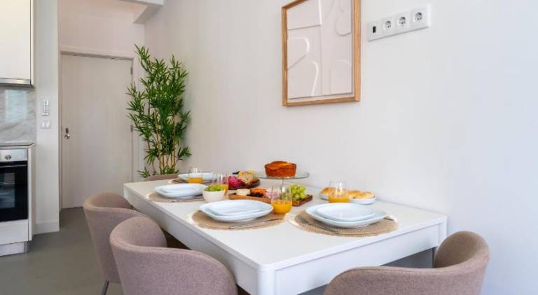 Holiday apartment with terrace & garden — photo 2