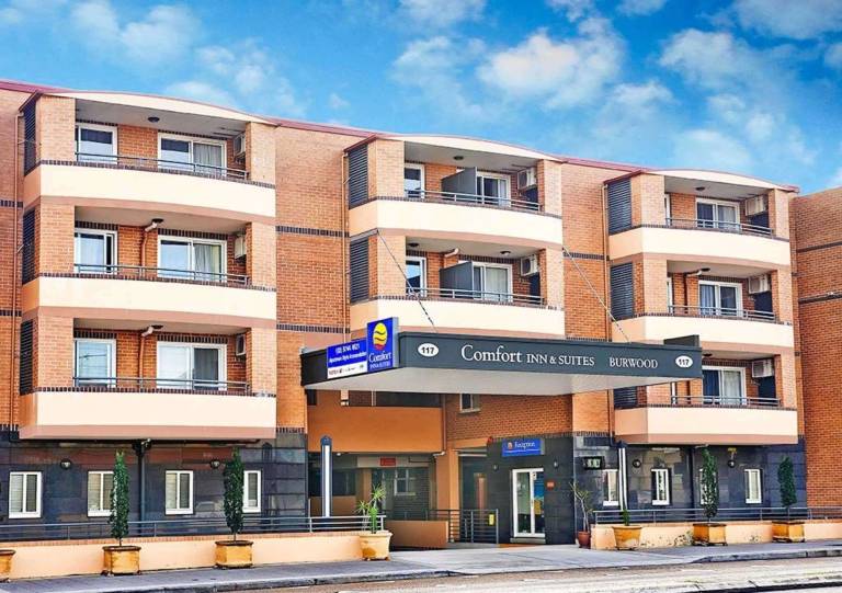 Aparthotel  The Council of the Municipality of Ashfield
