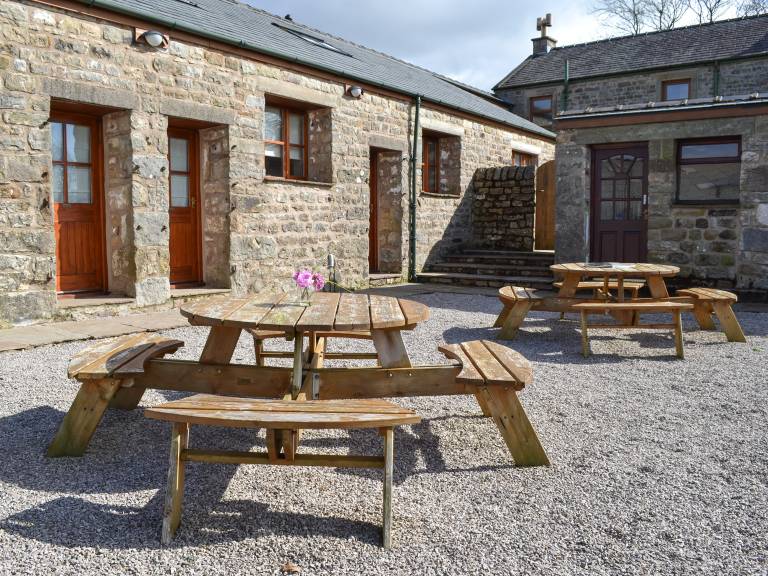 Cottage  Lancaster