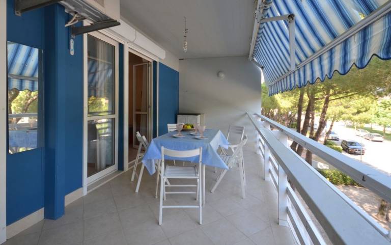 Children-friendly holiday apartment with patio | Close to the beach | Dogs allowed — photo 2