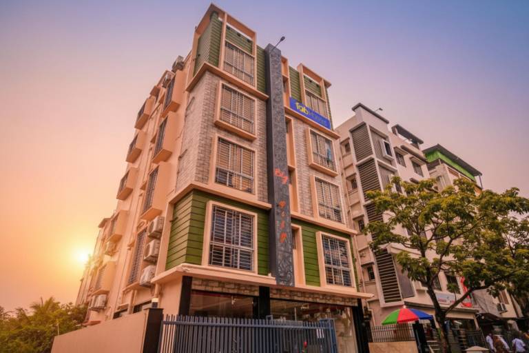 FabHotel The Lily Nr Bisarjan Ghat