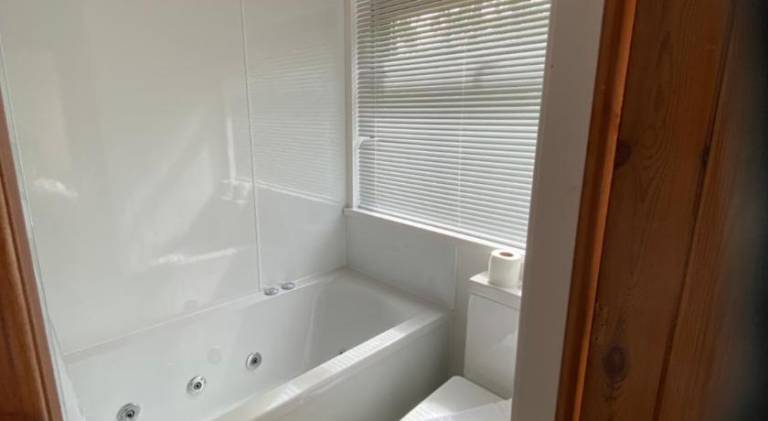 Rowardennan Rooms in the lodge Lodge no 2