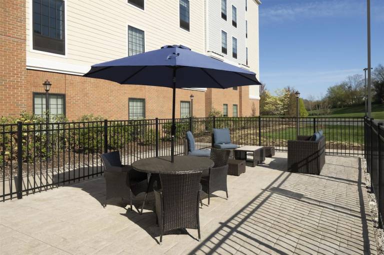Hampton Inn & Suites Yonkers Westchester
