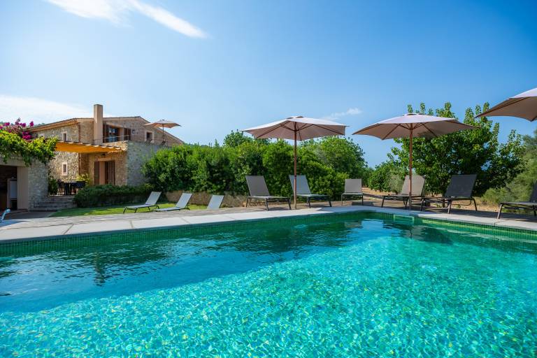 Country House 'Els Clepes' with Mountain View, Private Pool and Wi-Fi in Son Servera
