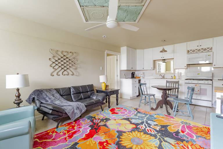 Vacation home with barbecue & yard | Perfect for remote work — photo 2