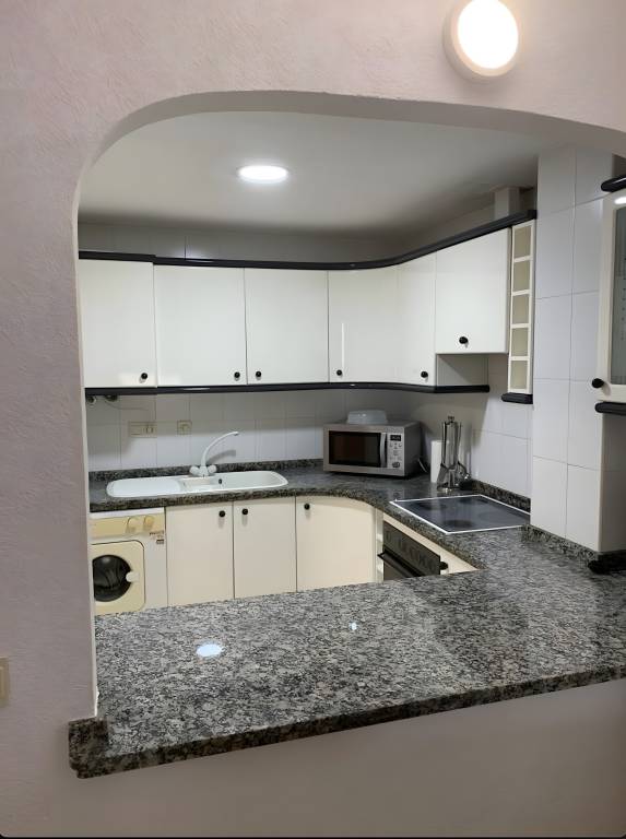 Apartment 'Torremolinos Centro' with Sea View, Wi-Fi and Air Conditioning — photo 4