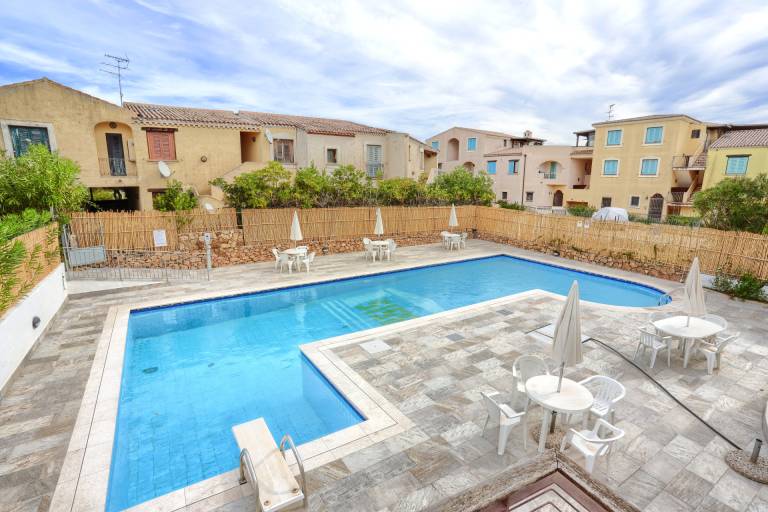 Isola Blu, Jacuzzi & Pool by DomusAway — photo 2