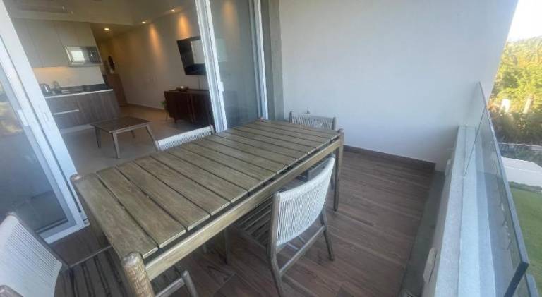 Rental apartment with pool — photo 5