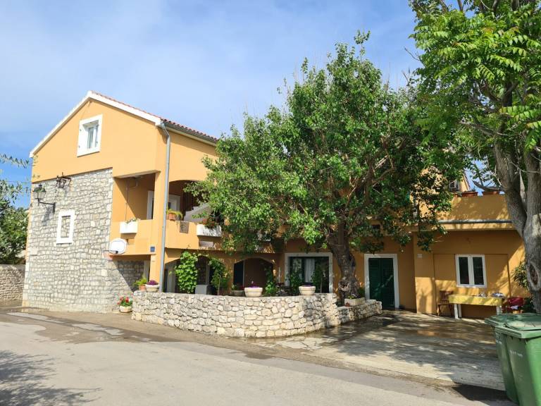 Apartment  Zaton