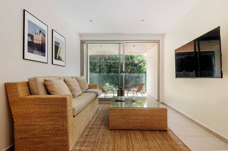 W Welcoming 2BR w Private Terrace in Hipodromo in Mexico City