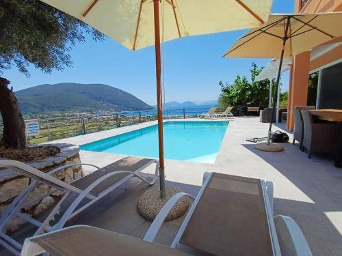 Vila Egremni Beach