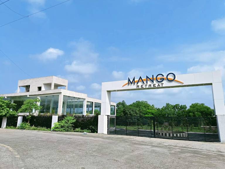 Mango Retreat