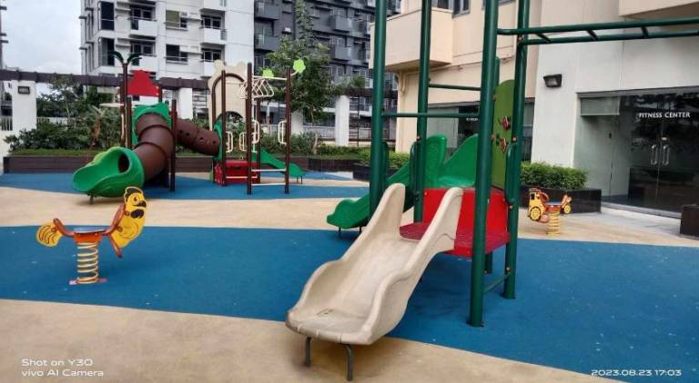 SonSon at Manhattan Plaza Tower 1, Araneta, Cubao, Quezon City — photo 4