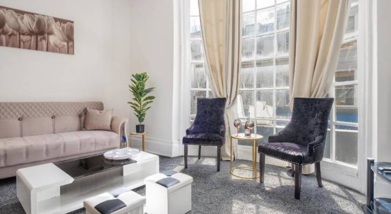 House | Close to Brighton Palace Pier | Next to the beach | Pet-friendly in Brighton