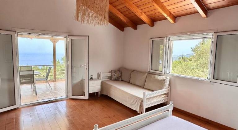 Fully equipped villa with garden & patio | Pet-friendly — photo 2