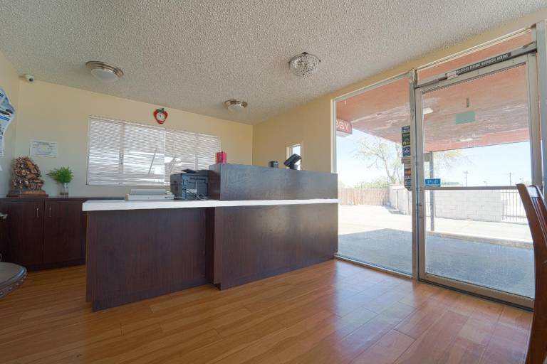 Mojave Hotel — photo 3