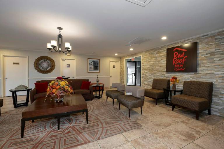 Red Roof Inn Dothan — photo 4