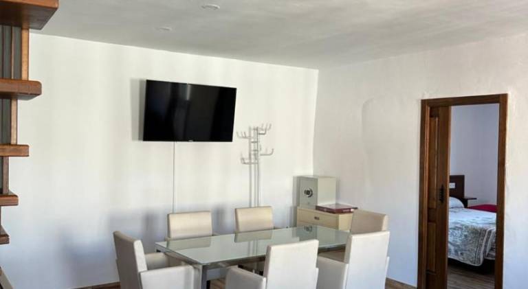 Holiday apartment with terrace — photo 3