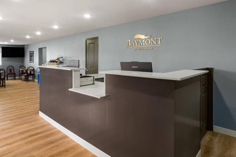 Baymont by Wyndham Rock springs — photo 5