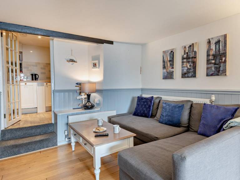Fully equipped cottage with terrace | Water view | Pets are welcome — photo 4