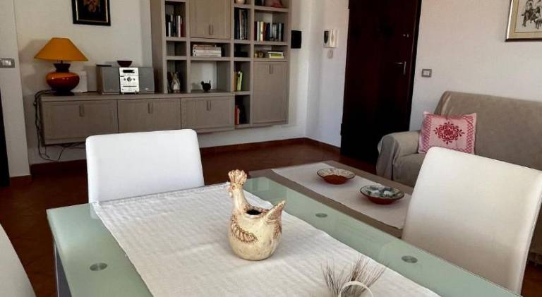 Rental apartment with 2 rooms for 4 persons — photo 3