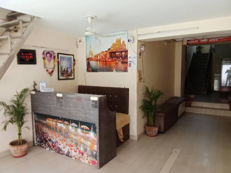 Hotel Pavitri 5 Min Walk Kashi Vishwanath — photo 4