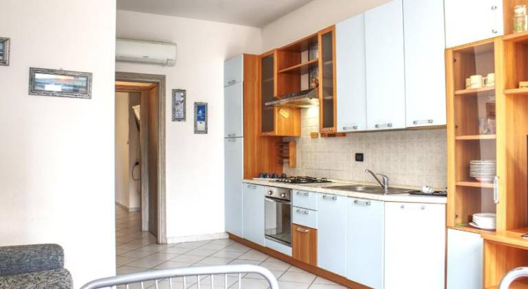 Apartment with 1 room for 5 persons — photo 3