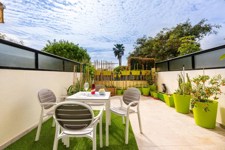 Cozy Apartment Colina del Bajondillo with Wi-Fi, Pool in Torremolinos