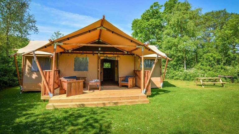 Cabin  Geel