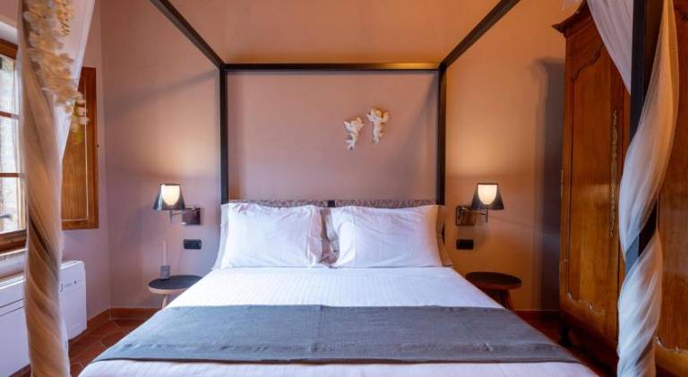 Serviced apartment with pool & yard | Pets are welcome — photo 2