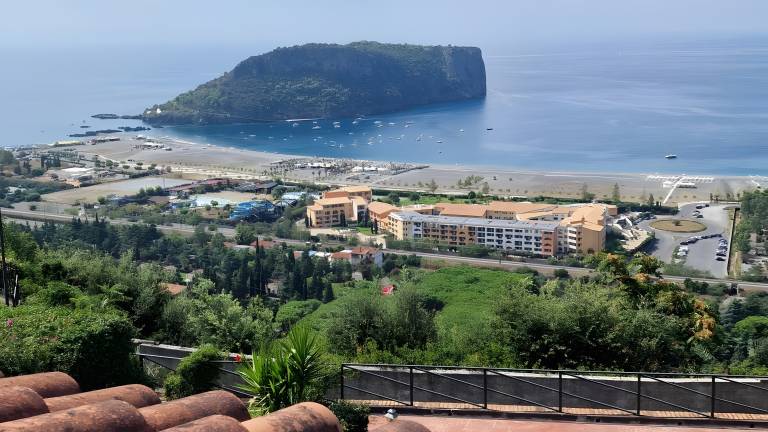 Holiday Home 'Casa Nuovissima' with Sea View, Wi-Fi and Air Conditioning — photo 4