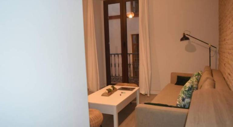 Apartment | Next to Seville Cathedral — photo 2